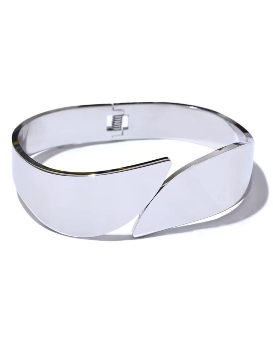 Helix Hinge Bracelet