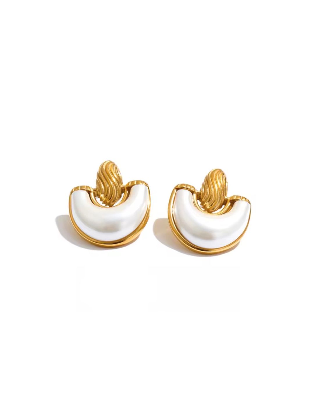 Concha Earrings