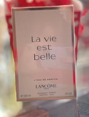 LA VIE EST BELLE  5 FL OZ JUMBO