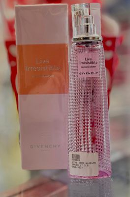 LIVE IRRESISTIBLE