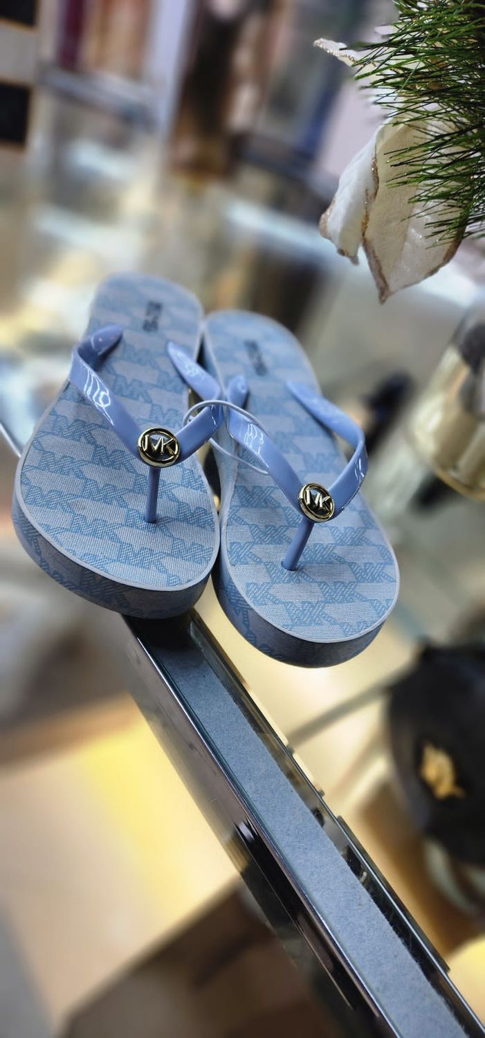 BEDFORD FLIP FLOP