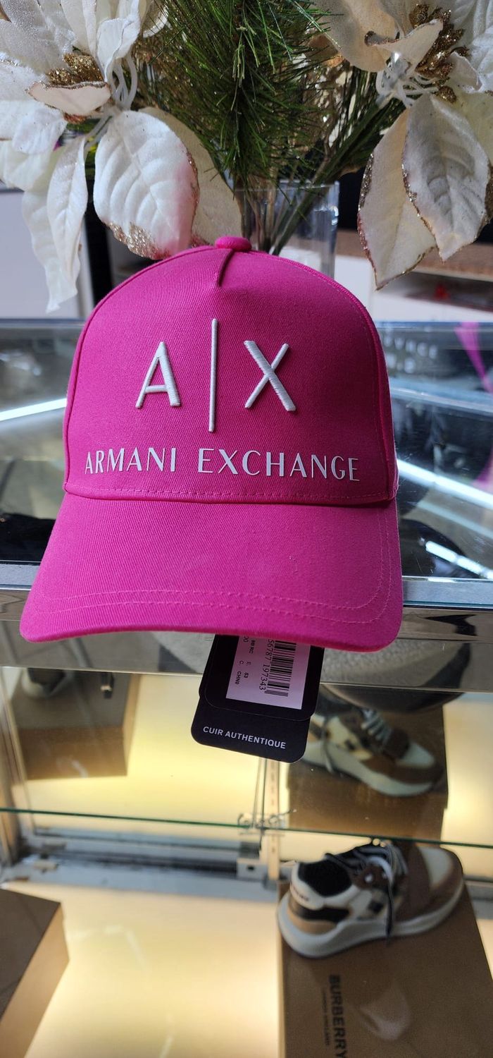 AX ARMANI EXCHANGE GORRA PINK
