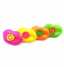 8pcs Neon Lipshaped Noisemakers(Party Favours)