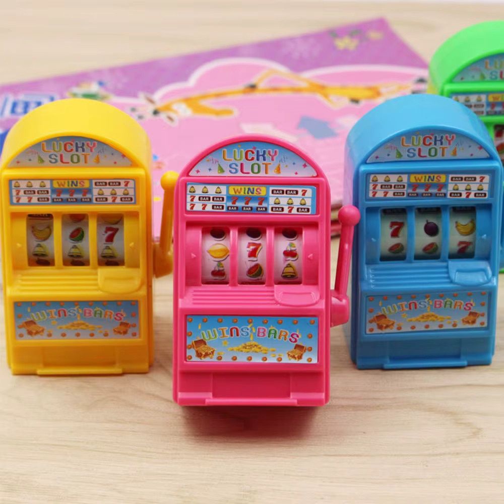 4 Lucky Toys (Party Favours)