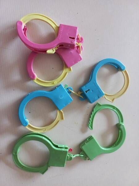 4pcs Colorful Toy Handcuffs(Party Favours)