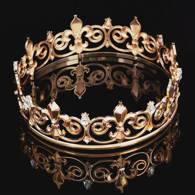 Round Vintage Tiara Crown