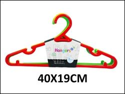 6pcs Plastic Assorted Color Hangers