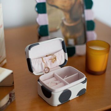 Jewellery Boxes and Storage