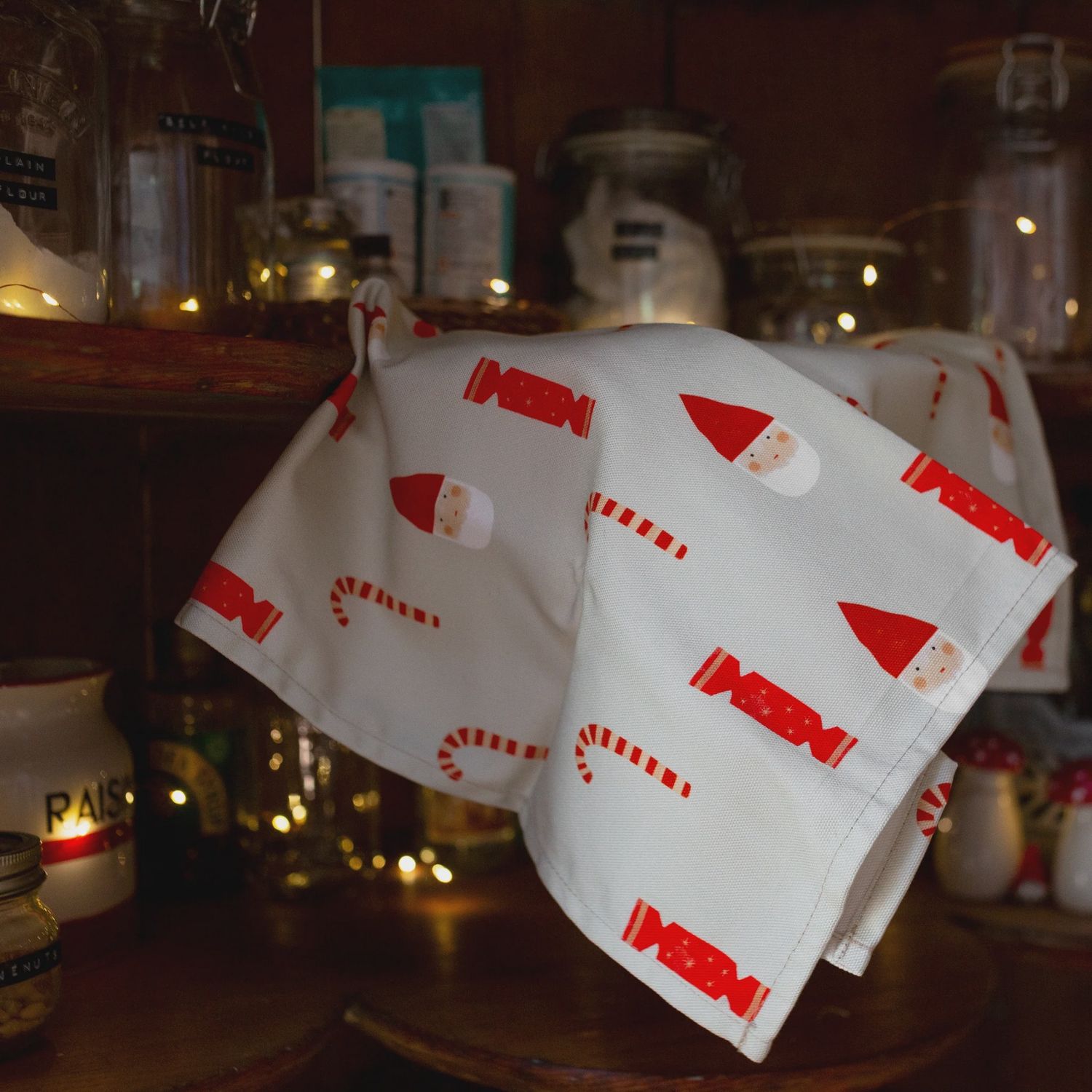 Plewsy Tea Towel, Style: Santa
