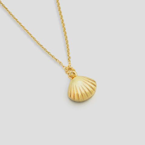 Gold Scallop Necklace
