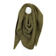 Ashleigh Chunky Knit Triangle Scarf