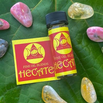 Luna Ignis Hecate Oil