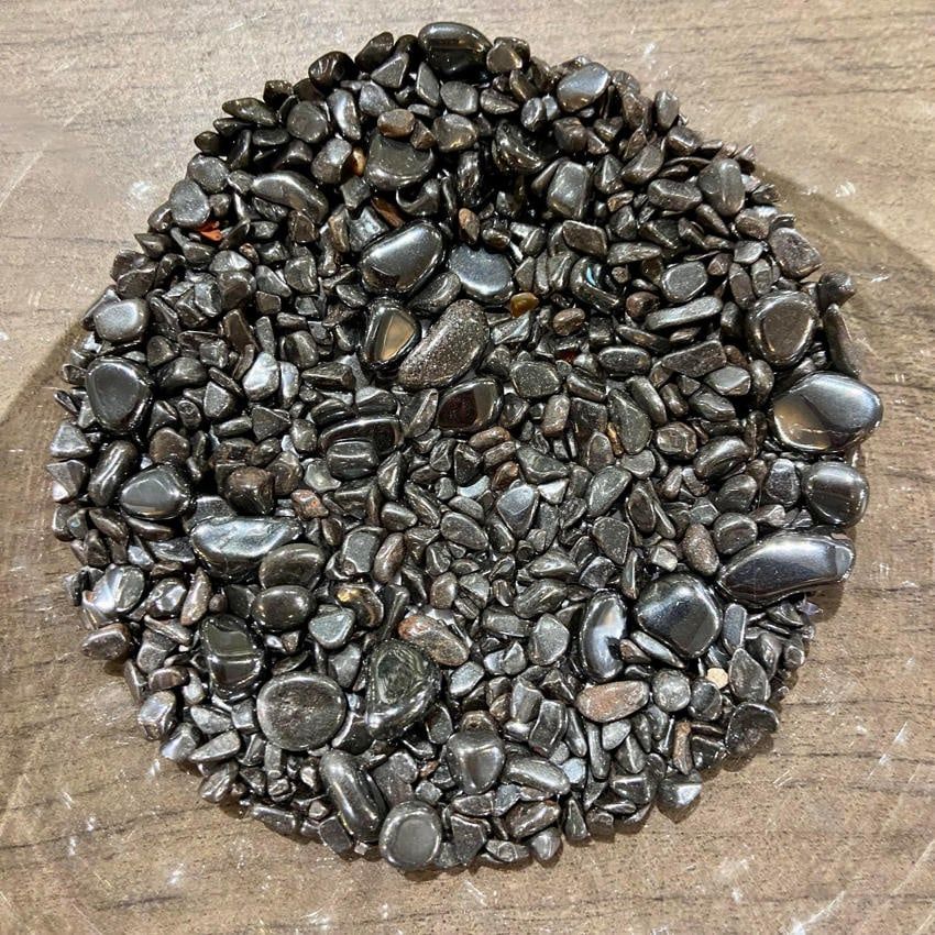 Hematite Chips 1oz (Crystal Chip Bar)