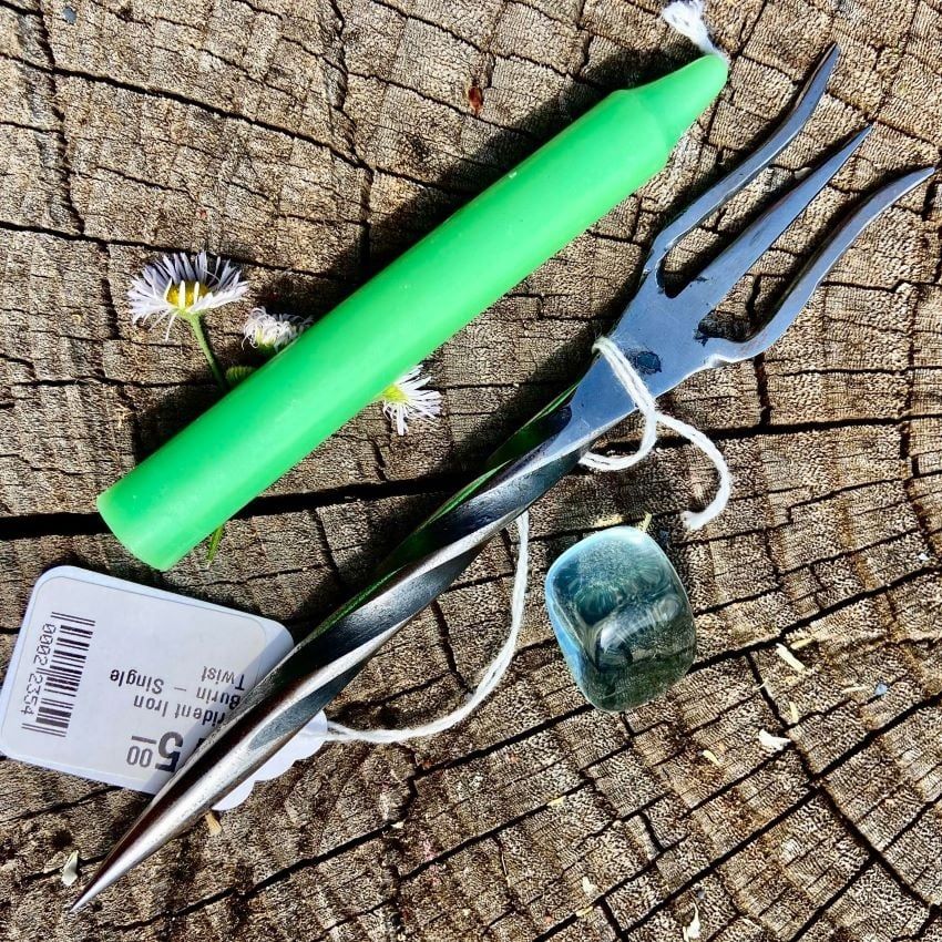 Trident Iron Burin Or Candle Scribe Single Twist