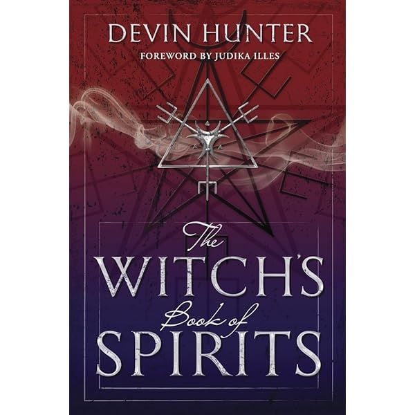 The Witch&#39;s Book of Spirits