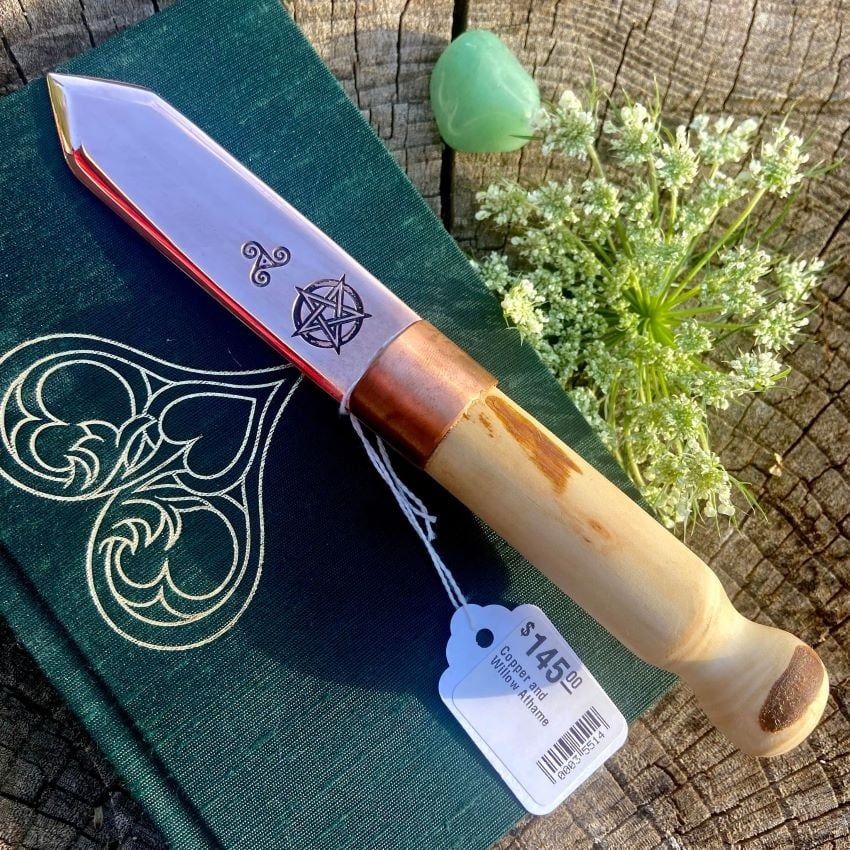 Copper and Willow Athame With Pentacle