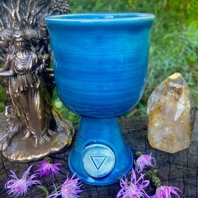 Luna Ignis Ceramic Chalice Dark Blue Water Element