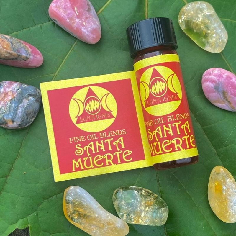 Luna Ignis Santa Muerte Oil
