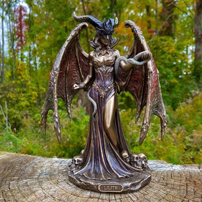 Lilith the First Woman (9in)