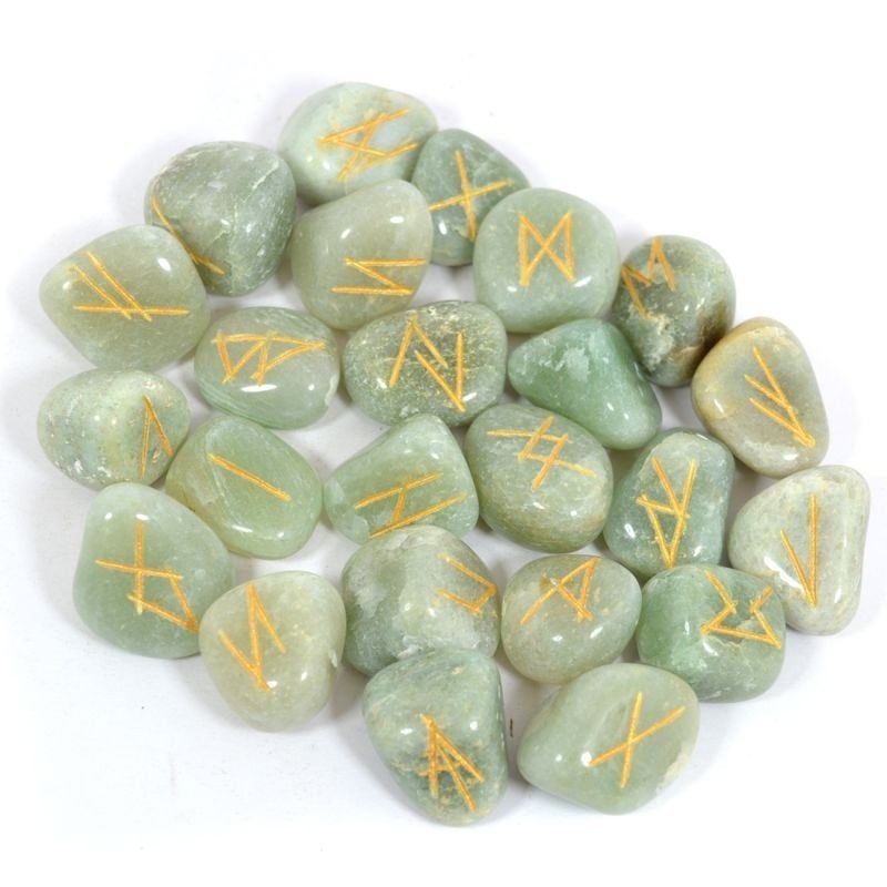 Green Aventurine Rune Set