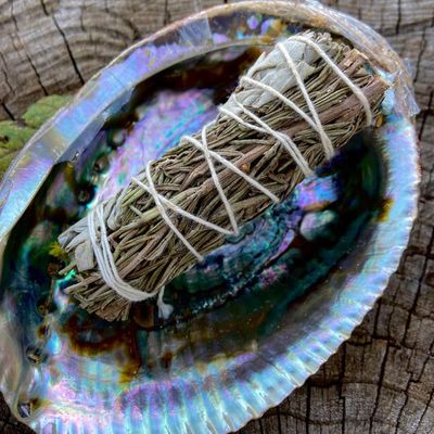 Medium Smudge White Sage And Rosemary 4 Inches