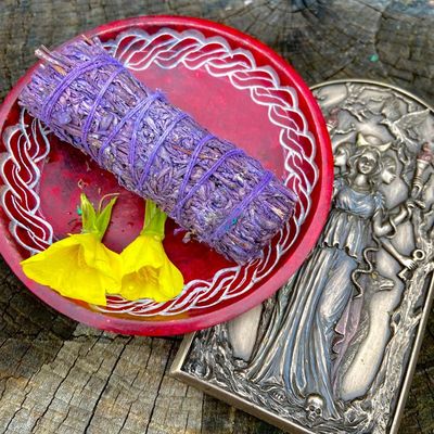 Medium Smudge White Sage  Infused With Lavender 4 Inches