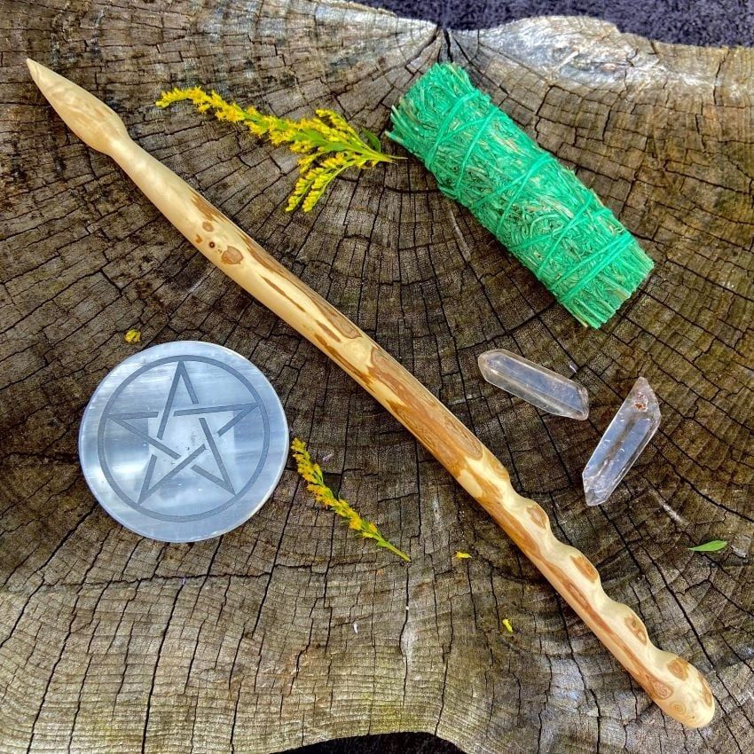 Luna Ignis Elder wand Diana