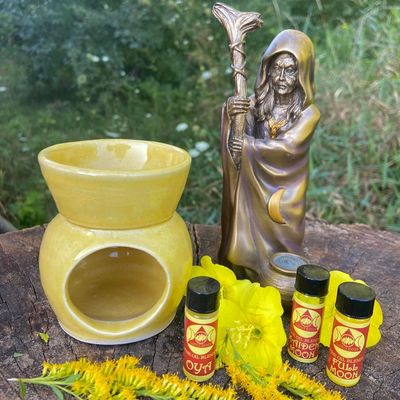 Luna Ignis Ceramic Oil Diffuser Yellow Brown