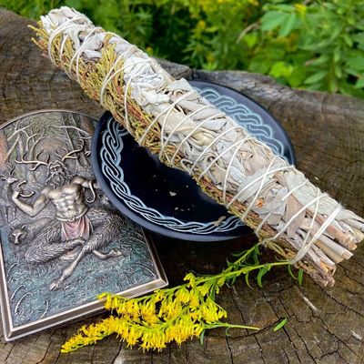 Large Smudge Juniper  With White Sage 9 Inches