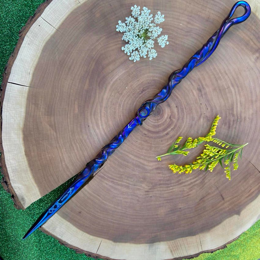 Luna Ignis Bifrost Runic Wand With Simple Vine Twist And Spiral