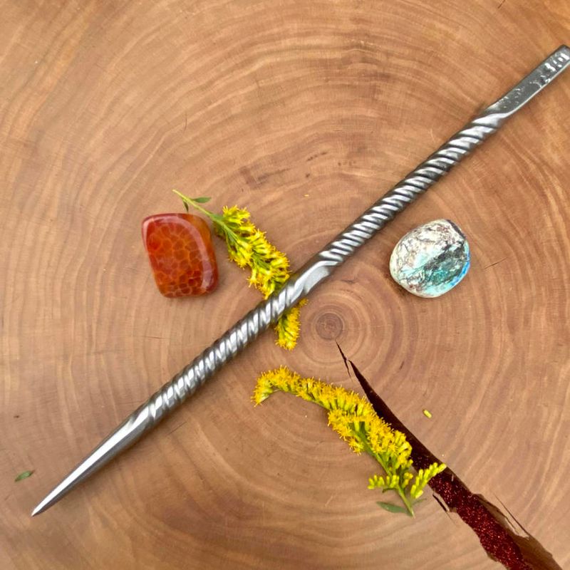 Cunning Craft Iron Wand with double twist 2