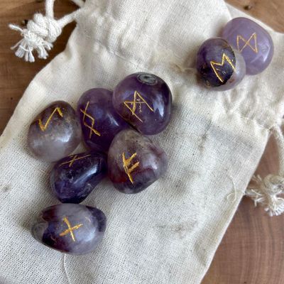 Amethyst Rune Set