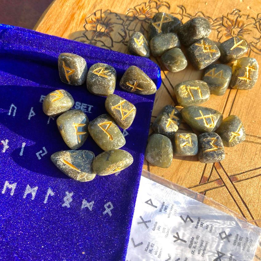Labradorite Rune Set