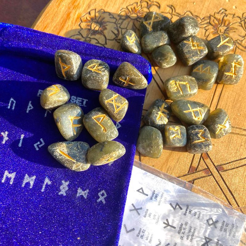 Labradorite Rune Set
