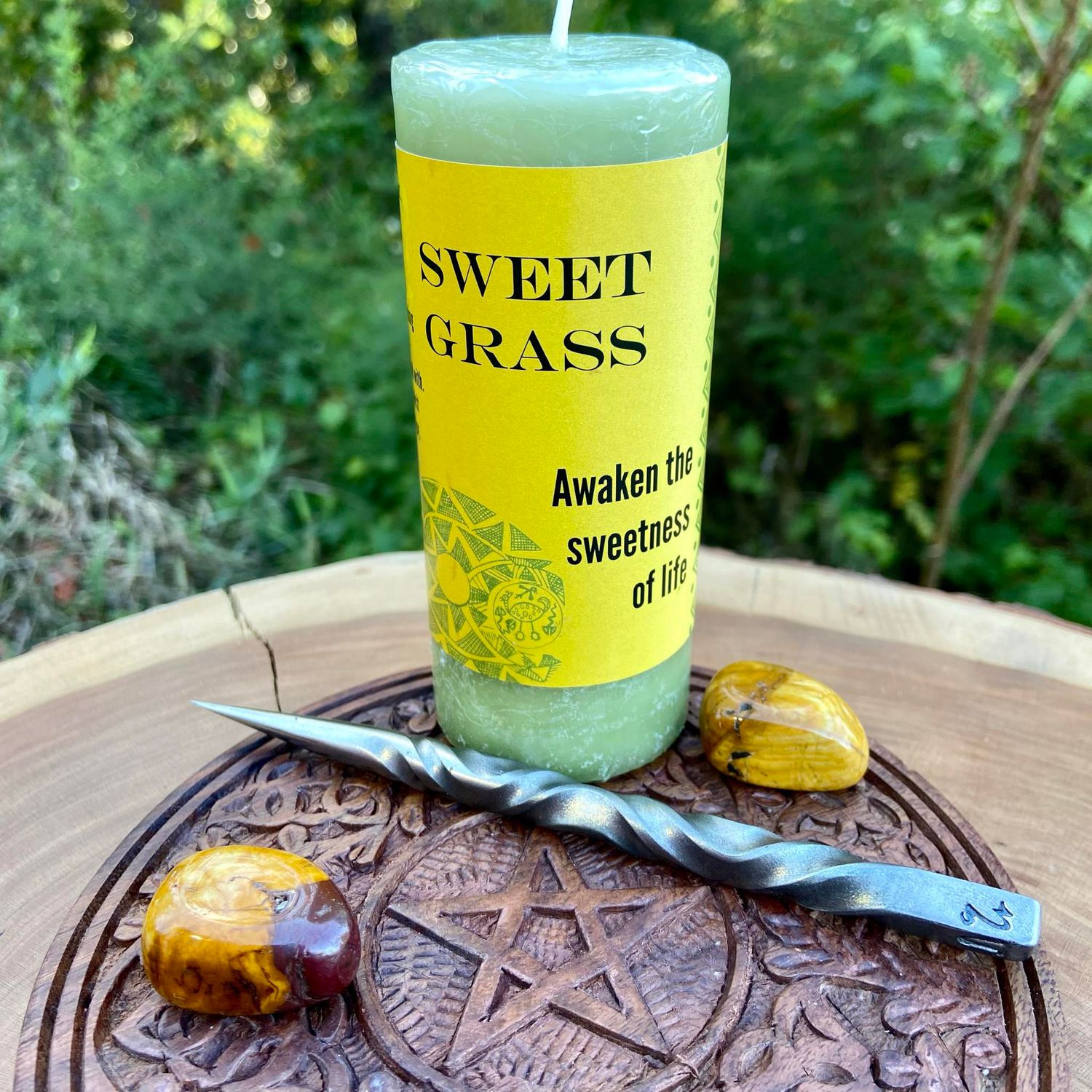 Sweet Grass Pillar (Awaken the Sweetness)