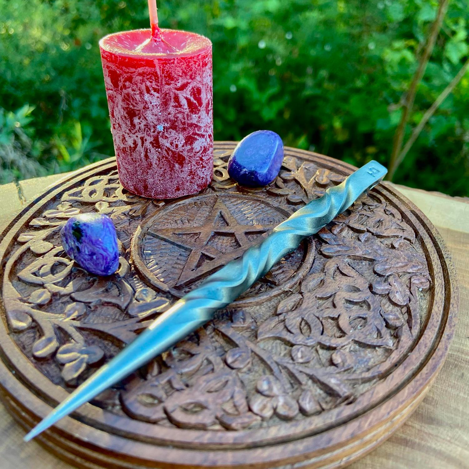 Witch&#39;s Brew - Dragon&#39;s Blood Votive (Power Up Your Magic)