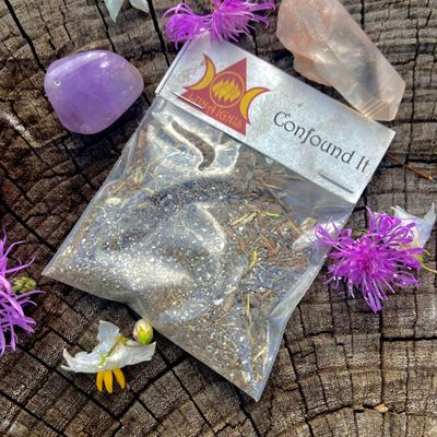 Witchcraft and Spell Powders for pagan spell casting
