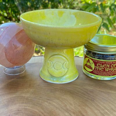 Luna Ignis Ceramic Incense Burner Poppy Seed Yellow Triple Moon