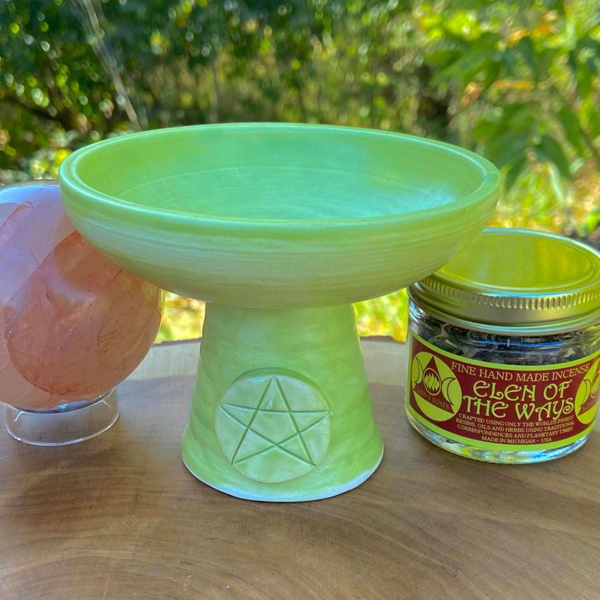 Luna Ignis Ceramic Incense Burner Green Pentacle with Matte Finish