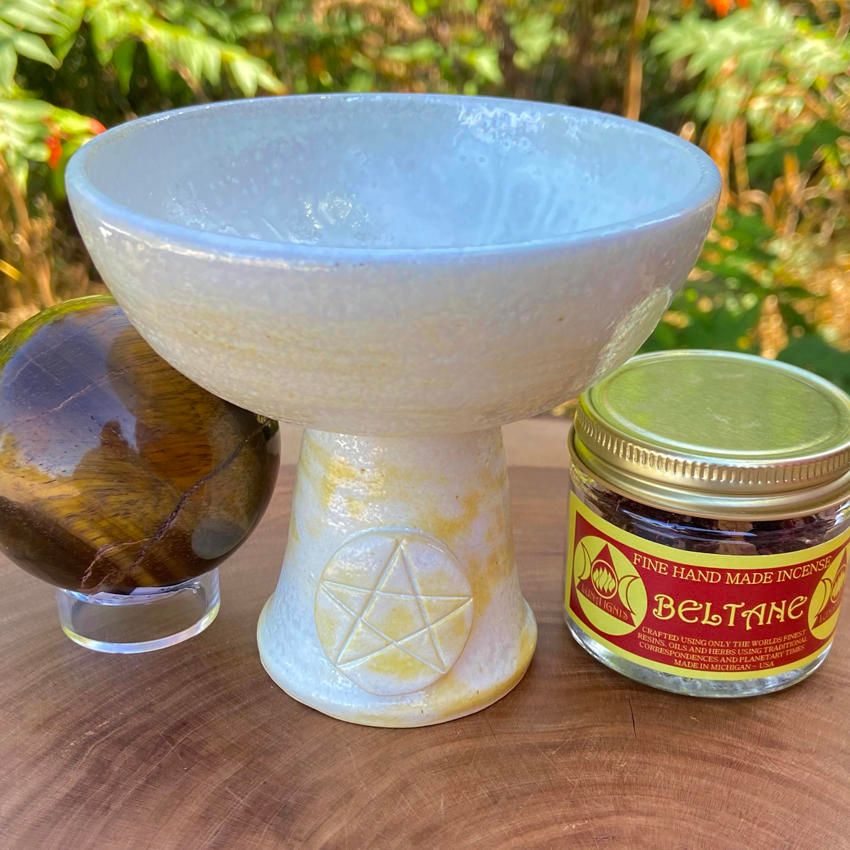 Luna Ignis Ceramic Incense Burner White  and Yellow Pentacle with Iridescent Finish