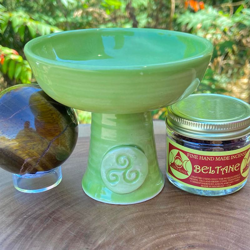 Luna Ignis Ceramic Incense Burner Lime Green Triskelion