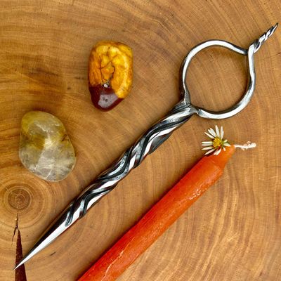 Looped Iron Burin or Candle Scribe Vine Twist