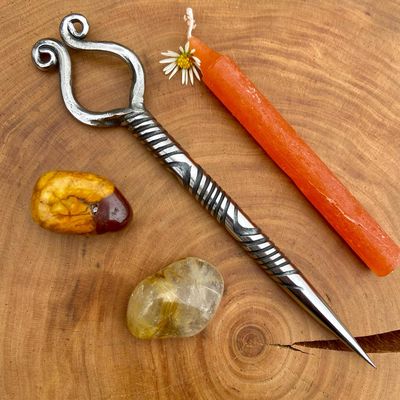 Celtic Stang Iron Burin - Triple Twist