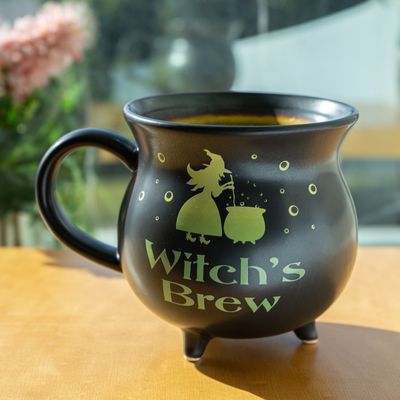 WITCH&#39;S BREW CAULDRON MUG 13780