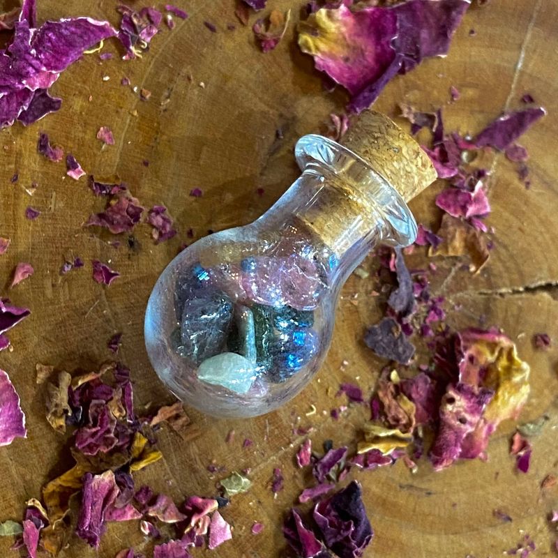 Bulb Small 1 Inch spell jars for pendants (Crystal Chip Bar)
