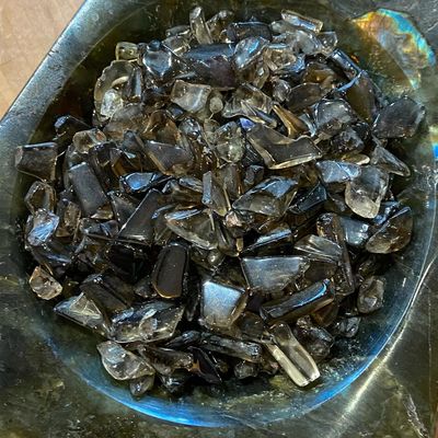 Smoky Quartz Chips 1oz (Crystal Chip Bar)
