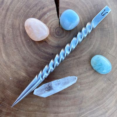 Cunning Craft Iron Burin or Candle Scribe With Single Twist