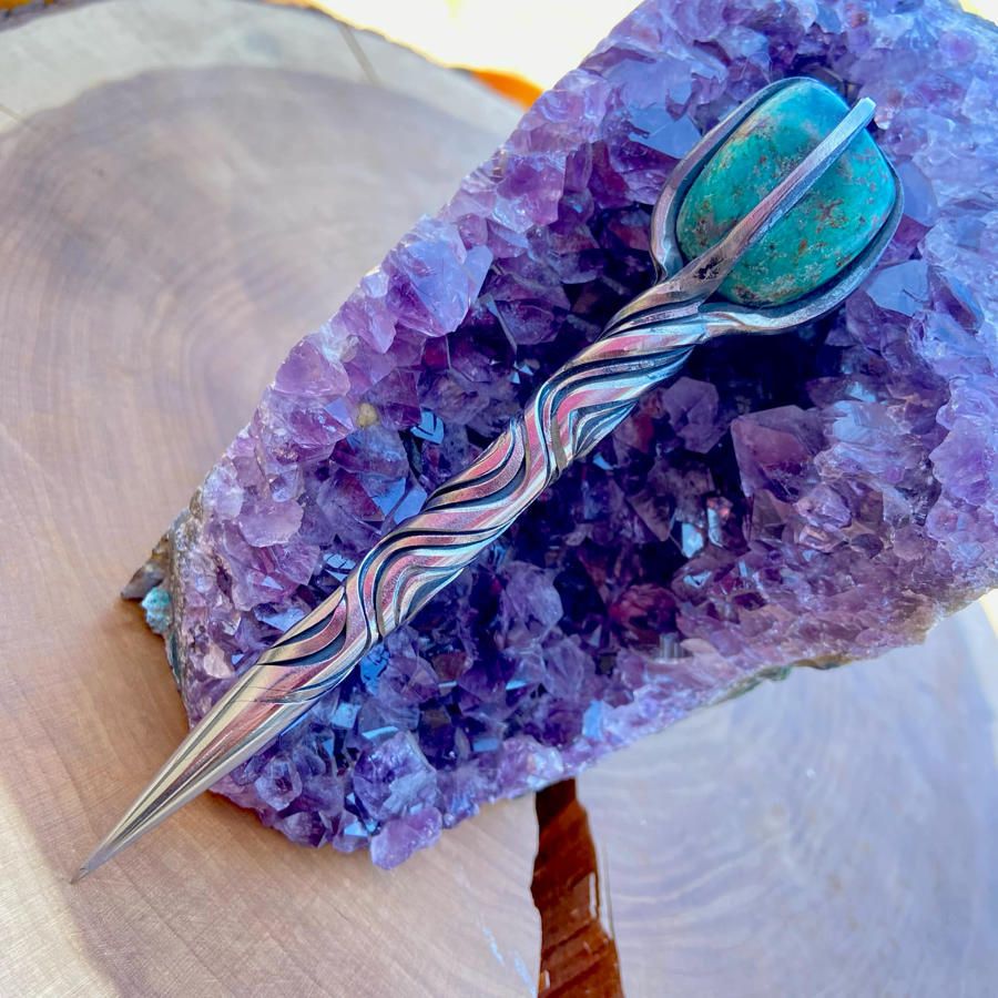 Crystal Burin With Turquoise Vine Twist
