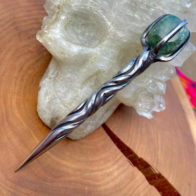 Crystal Burin With Fluorite and Crossed Vine Twist