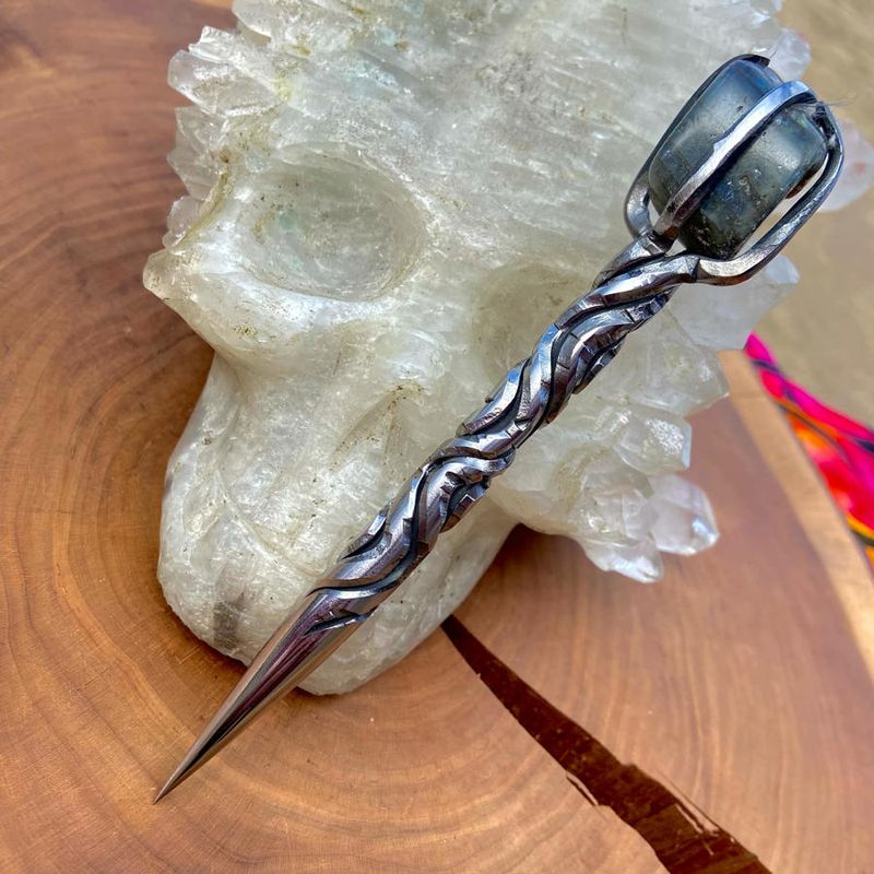 Crystal Burin With Labradorite and Hatched Vine Twist